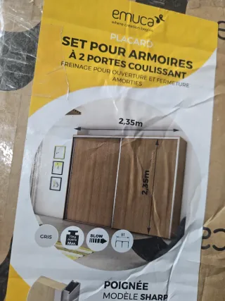 Sistema corredero Emuca Placard