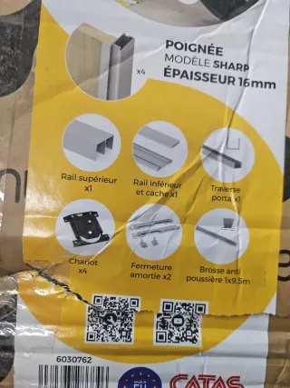 Sistema corredero Emuca Placard