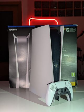 PS5 Digital 825GB con caja y mando