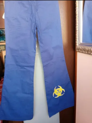 Pantalón mujer azul Biohazard