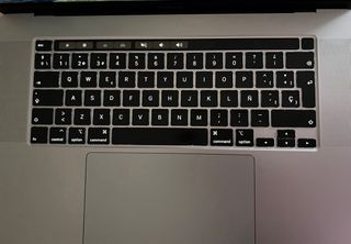 MacBook Pro (16", 2019)
