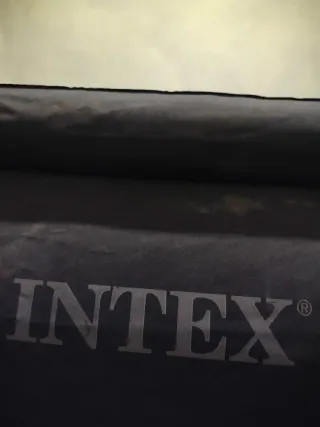 Colchón auto inflable Intex Polyester