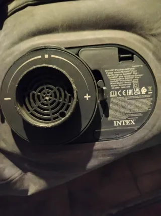 Colchón auto inflable Intex Polyester