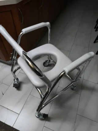 Silla ortopédica a estrenar