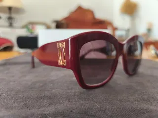 Gafas de Sol Cartier color burdeos