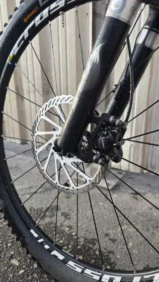 Specialized Stumpjumper FSR Roja