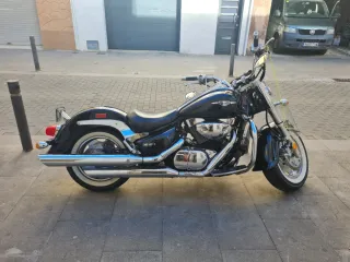 Suzuki VL1500 Intruder