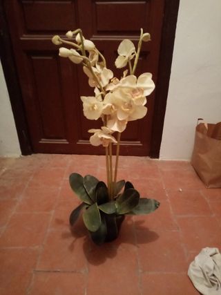 Orquídea artificial decorativa