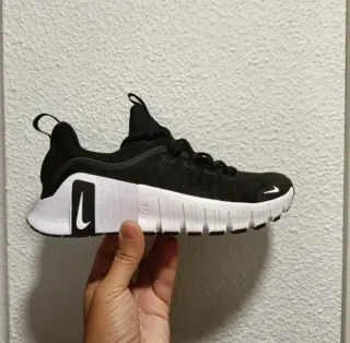 T36 Nike Free Metcon 6