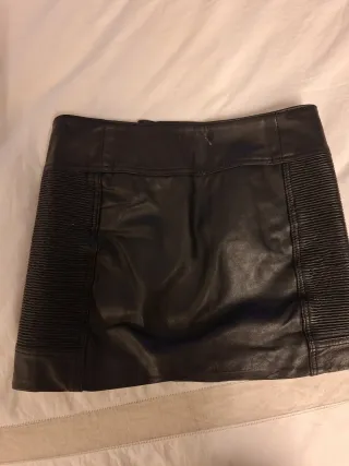 Falda mini Pepe Jeans polipiel cremallera