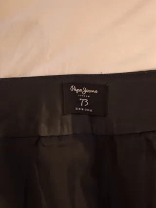 Falda mini Pepe Jeans polipiel cremallera