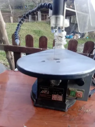 Sierra de marquetería Schwarzbach SDK 400 E