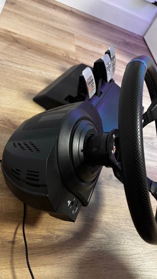 Volante Thrustmaster T300 in vendita