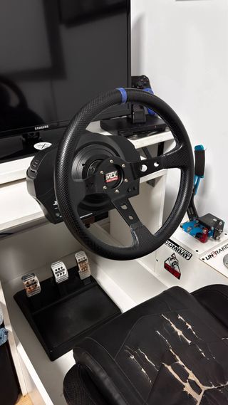 Volante Thrustmaster T300 in vendita