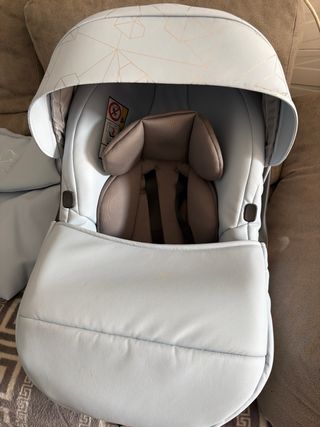 Carro Bebé Junama Diamond celeste y plata