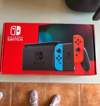 Nintendo Switch Azul y Rojo