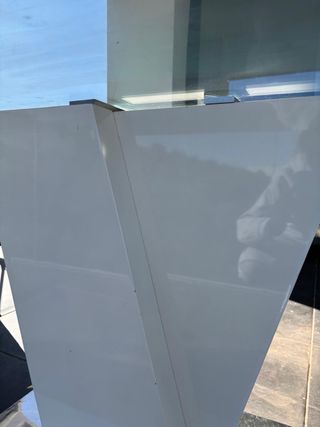 Mesa de cristal moderna