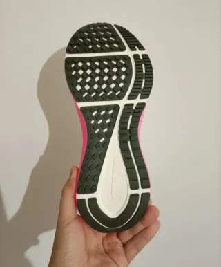 T40,5 Nike Structure 25 CM