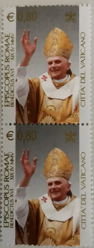 Francobollo Vaticano Papa Benedetto XVI 2005