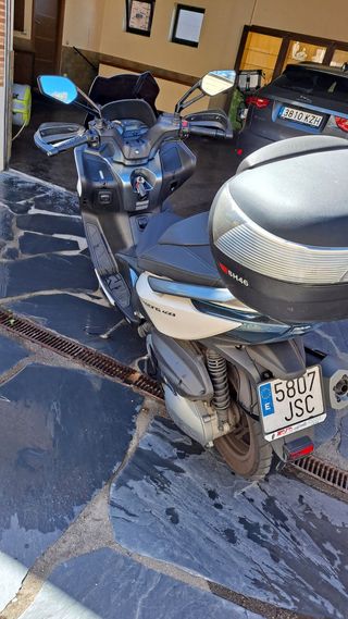 KYMCO XCITING 400 2016 ABS - Perfecto estado