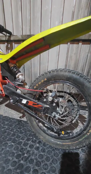 Moto Eléctrica Trial Mecatecno T12 Niños