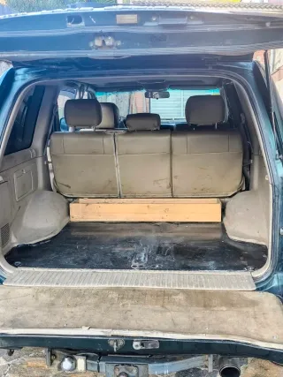 Toyota Land Cruiser dhj100