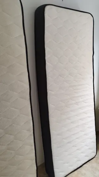 2 Colchón individual de tela cada