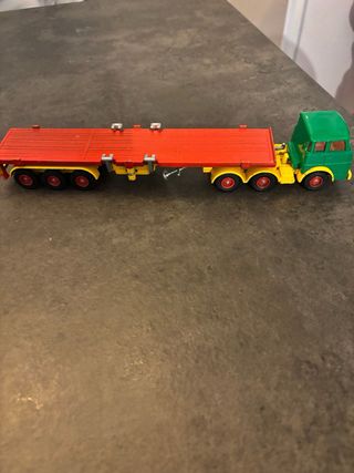 Camion Siku Rimorchio Rosso