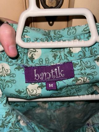 Camisa Bantik verde y morada talla M