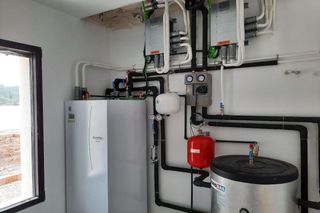 Reformas, Fontanería, Electricidad, Aerothermia