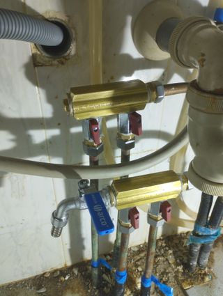 Reformas, Fontanería, Electricidad, Aerothermia