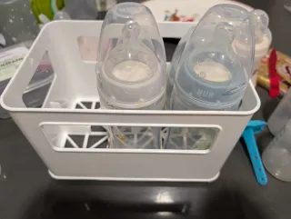 Biberones Nuk. 2 de 300ml y 2 de 150ml