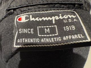 Tuta sportiva Champion originale nuova