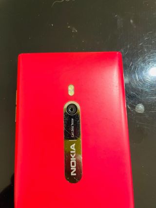 Nokia Lumia 800 Rojo - Telefono Vintage