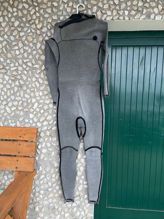 Neopreno Xcel Phoenix Surf 4/3 Talla MT