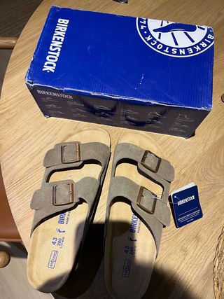 Sandalias Birkenstock suede taupe Talla 43