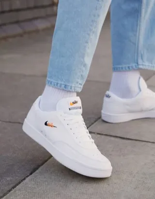 Nike sneakers bianche arancioni