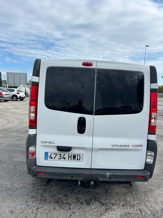 Opel Vivaro 2014