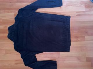 Jersey Bench de Punto Negro – Cuello Alto