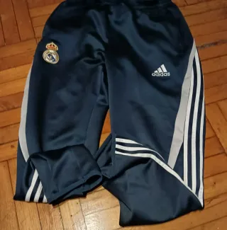 Chándal Real Madrid Adidas Paseo.