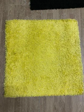 Alfombra modular de poliéster multicolor
