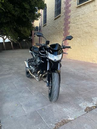 Kawasaki Z750 Negra