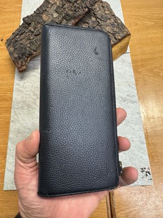 Portafoglio Guess nero donna