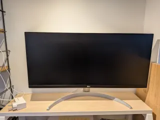 Monitor LG UltraWide 29"