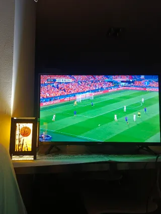 Oferta Televisor ChiQ Negro 32" Smart tv