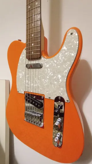 Guitarra Telecaster Squier Naranja