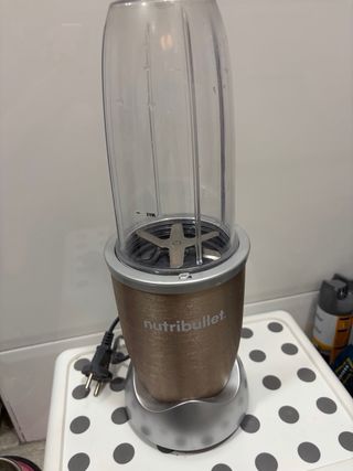 Nutribullet en perfecto estado. Precio nuevo 90 €