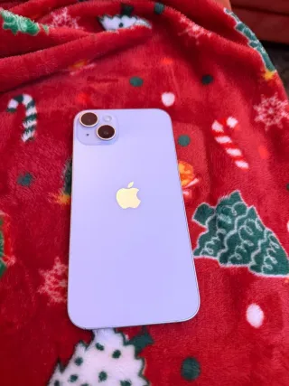 iPhone 14 Plus Morado