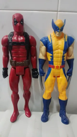 Figuras Deadpool y Wolverine Marvel