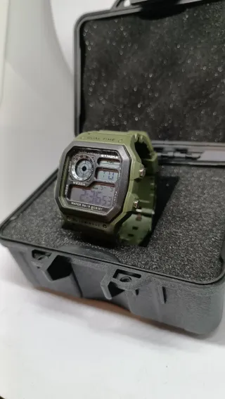 Reloj Digital Deportivo SYNOKE Militar Nuevo